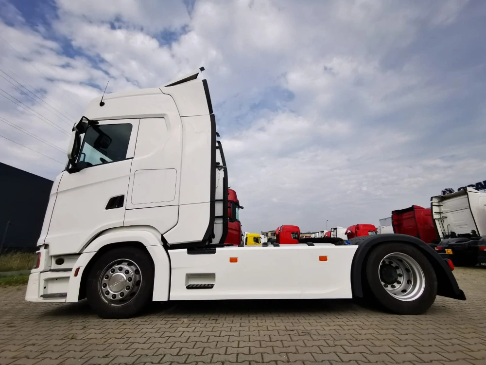 Mezinápravové spoilery Scania New Generation Low Deck rozvor 3750mm