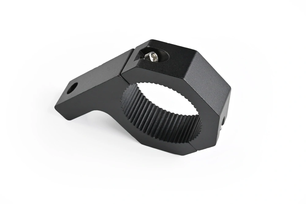 Montážní svorky SKYLED pro trubky Ø 50 mm (pár)