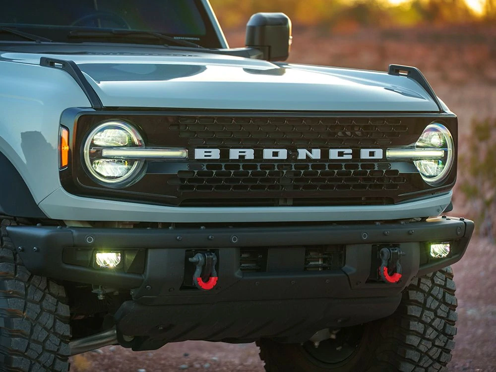 Sada mlhových/dálkových světel Lazer, Ford Bronco (2021+) s originálními mlhovkami, Carbon-2