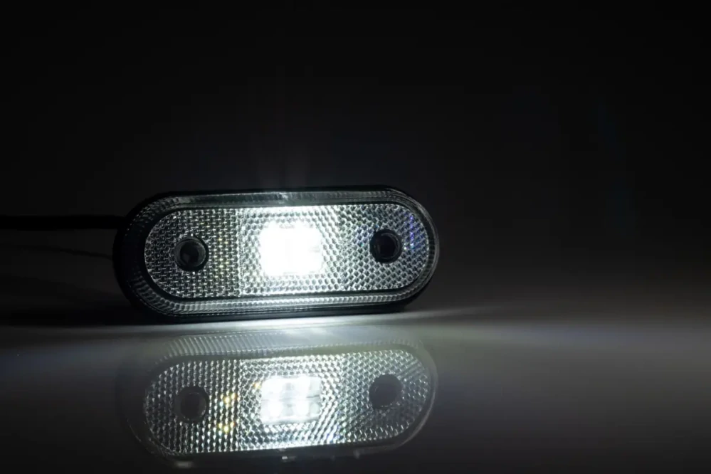 LED poziční světlo Fristom 119x46mm, 12-24V, E9 - Bílé