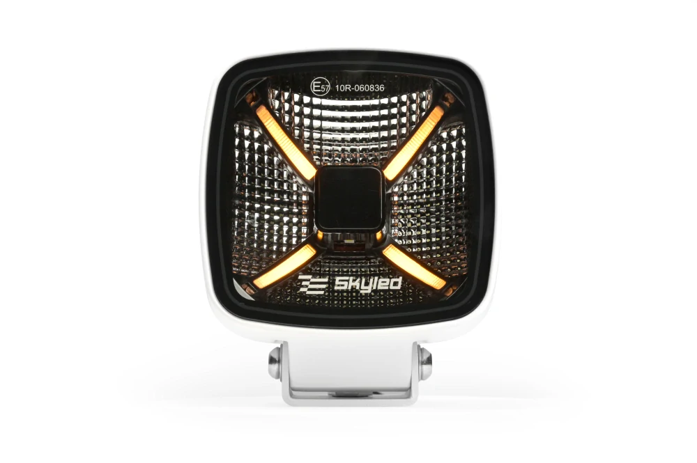 Pracovní LED světlo SKYLED Astra 60F Gen2, 6000 Lm, 60 W, 9-30 V, IP68, bílé poziční světlo, homologace
