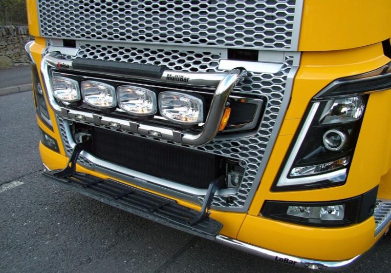 Přední nerezový rám Kelsa MultiBar High Mount pro  Volvo FH 2013-2020 Denní kabina, Globetrotter, Globetrotter XL