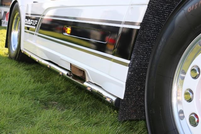 Boční nerezové rámy Kelsa SideBars pro  DAF XF106 Facelift Superspace