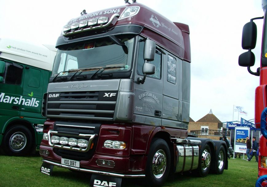 Střešní nerezový rám Kelsa HiBar visor-mount pro  DAF XF106 Superspace