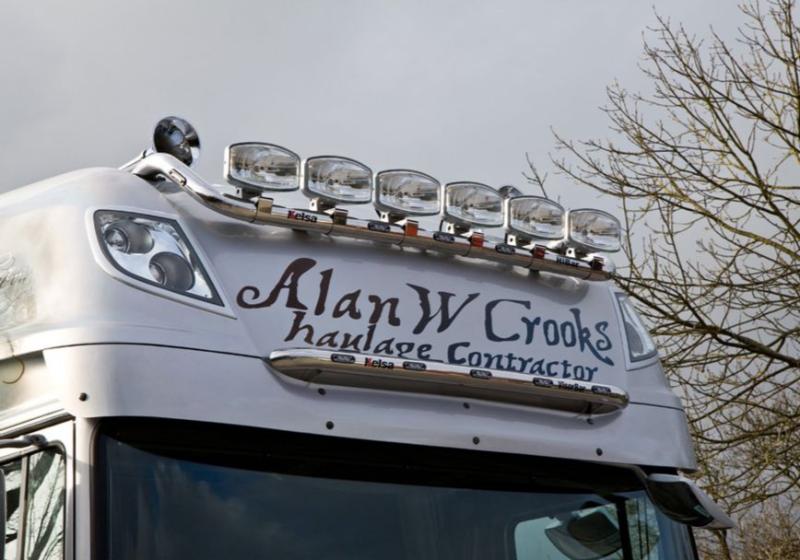 Nerezový rám Kelsa VisorBar pro  DAF XF106 Superspace