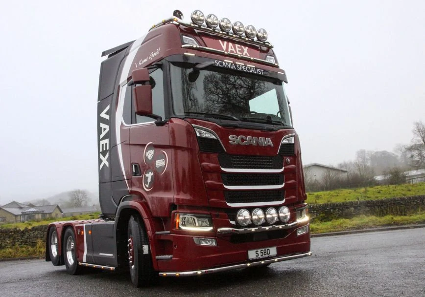 Přední nerezový rám Kelsa MiniBarXL pro Scania Next Generation R&S střední, vysoká kabina