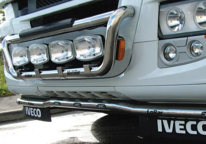 Přední nerezový rám Kelsa MultiBar pro  Iveco Stralis Cube s HIWAY Active Space/Time | Active Day | HIWAY