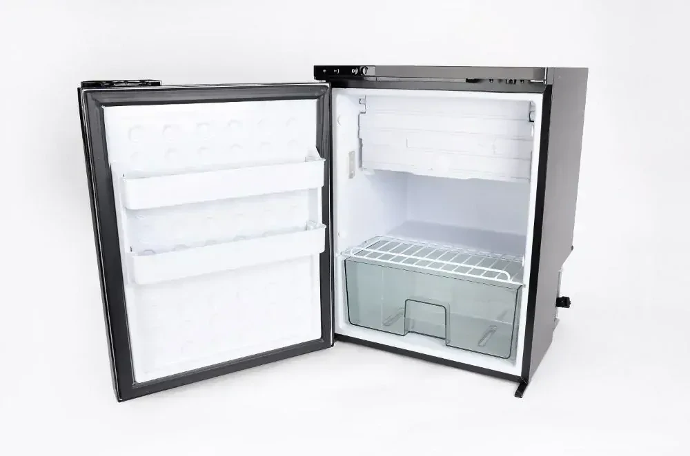 Kompresorová lednice s mrazákem do karavanu Vigo Cool 65 l 12/24V