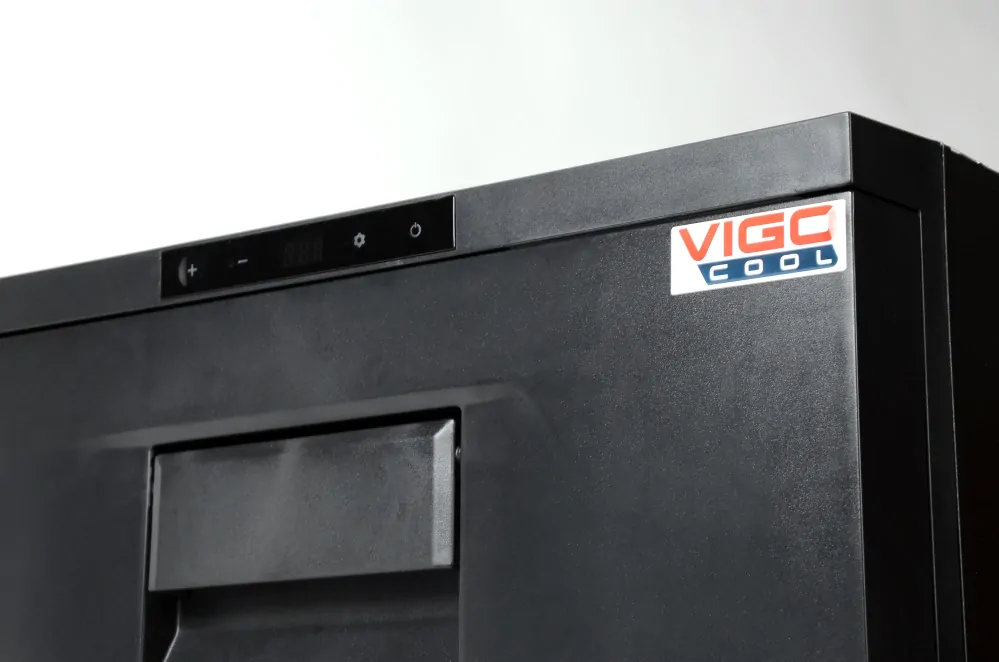 Přenosná kompresorová autochladnička Vigo Cool V30D, 20 l se šuplíkem 12/24V