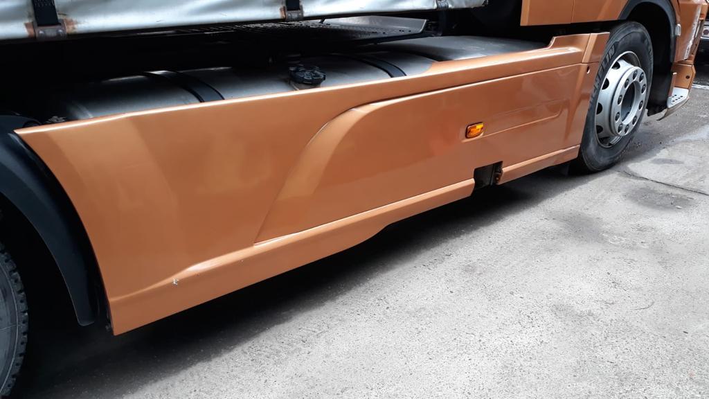 Mezinápravové spoilery DAF XF 106 LowDeck rozvor 3800mm
