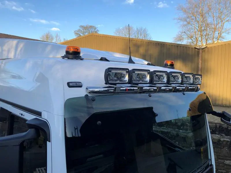 Střešní nerezový rám Kelsa HiBar Visor Mount rovný pro Man TG3 2020- GM