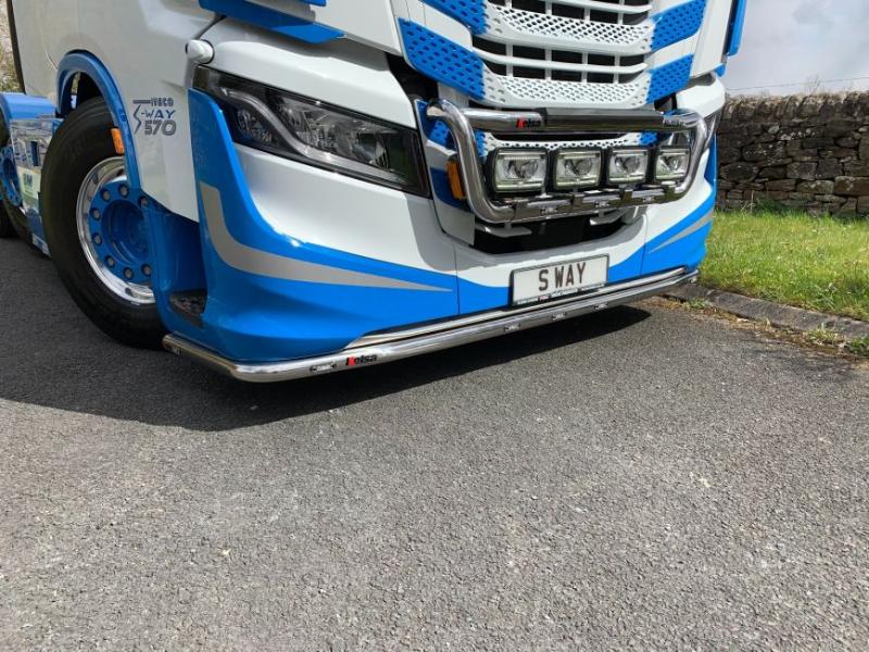 Přední nerezový rám Kelsa MultiBar pro Iveco S-Way
