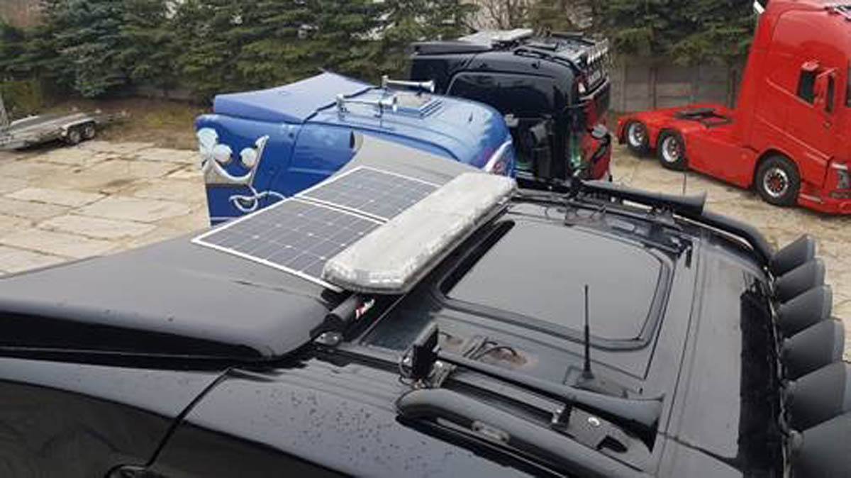 Sada solárních panelů Skyled 2x55 W pro Scania Next Generation S / R
