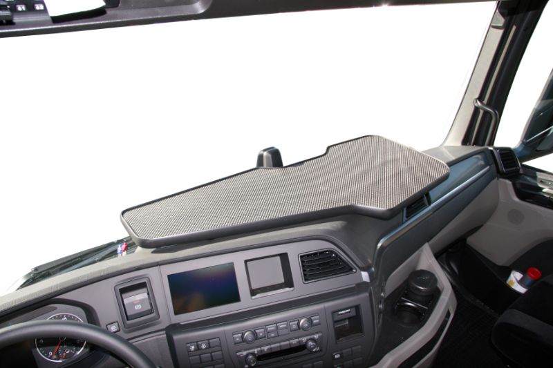 Polička středová Man TGX (2021-)