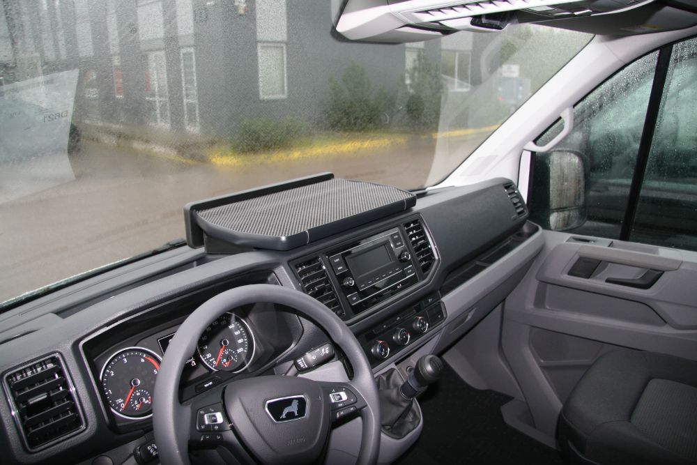 Polička středová VW Crafter (2017-)