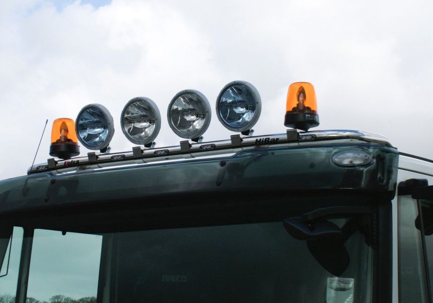 Střešní nerezový rám Kelsa HiBar pro Iveco Trakker