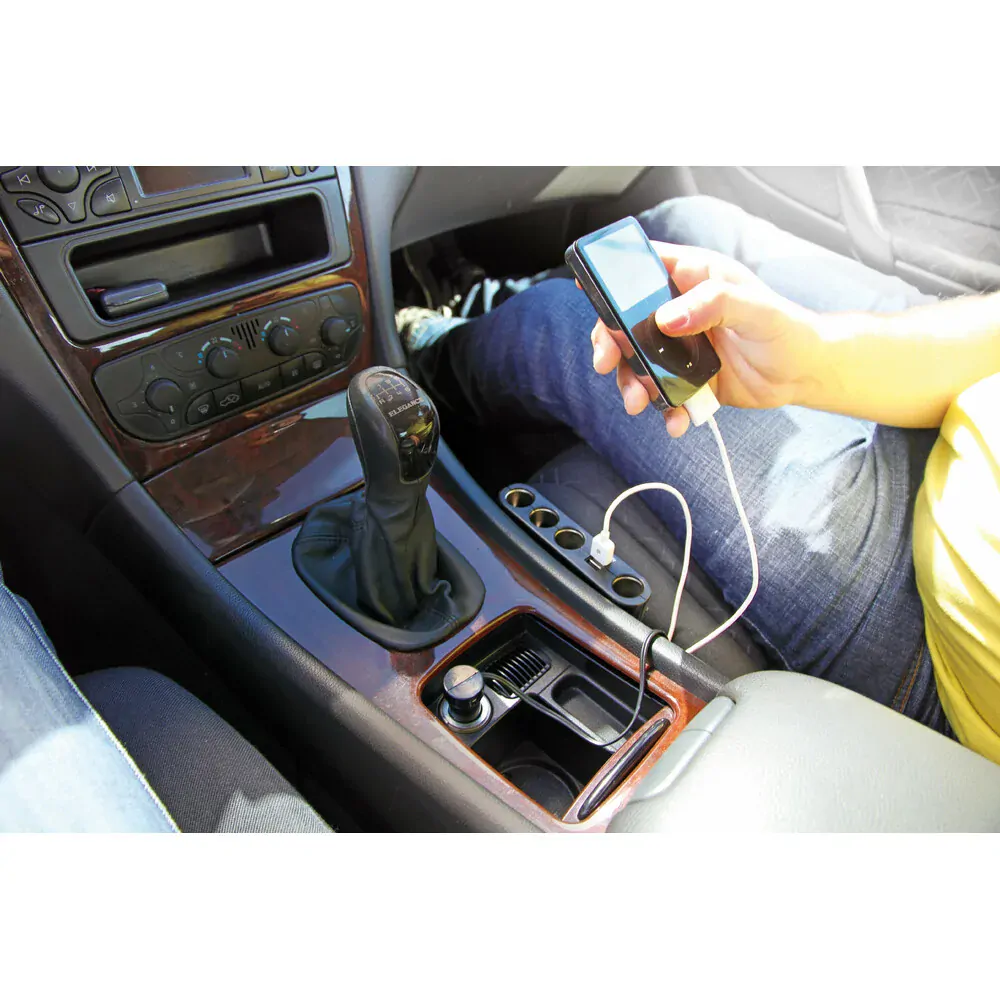 Rozbočovač do auto zapalovače 12/24V a USB