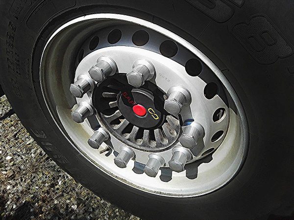 Krytky matic plastové na široký prsten 32mm, vysoké 52mm- Chrom