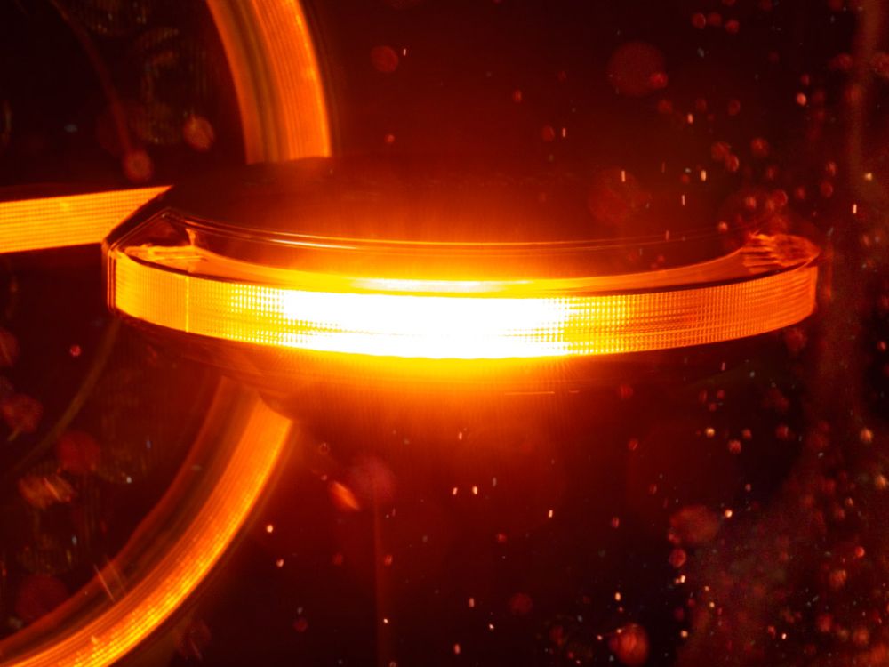 LED maják Strands FireFly Glow 140mm, montáž na magnet, 48 LED, 10-48V, 45W, ECE R65