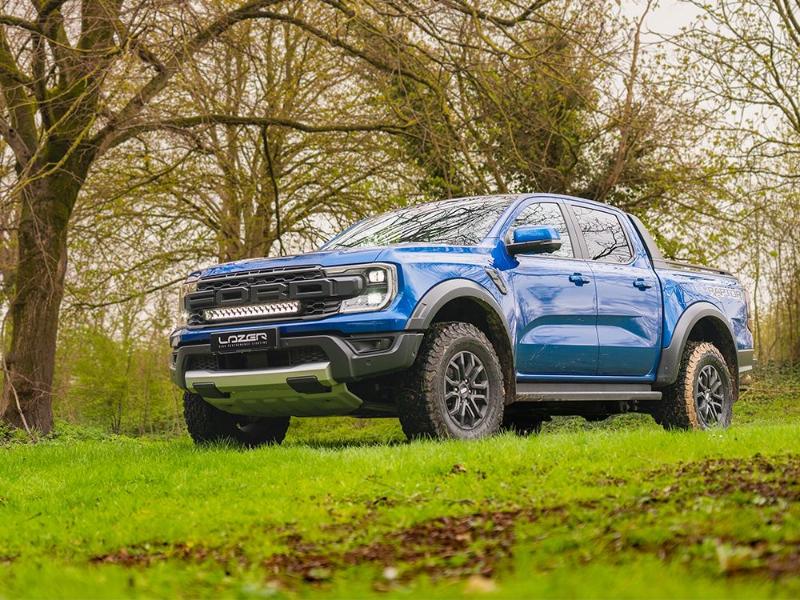 Sada světel do masky Lazer pro Ford Ranger Raptor (2023+) 1x Triple-R 16 Elite