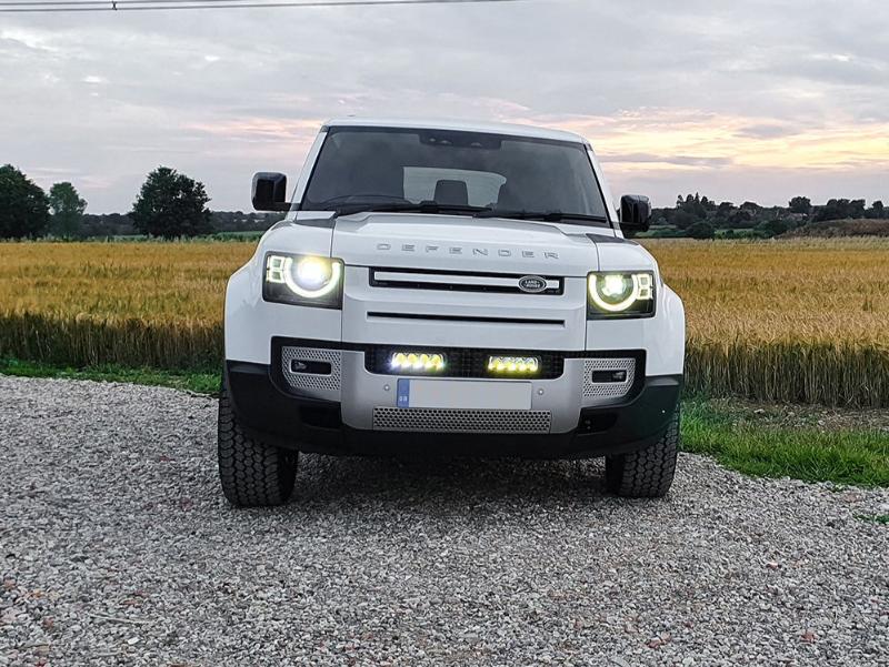 Sada světel do masky Lazer pro Land Rover Defender (2020+), Triple-R 750