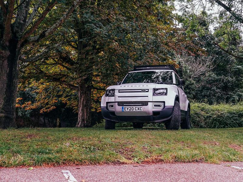 Světlo do nárazníku Lazer pro Land Rover Defender (2020+), Linear-18