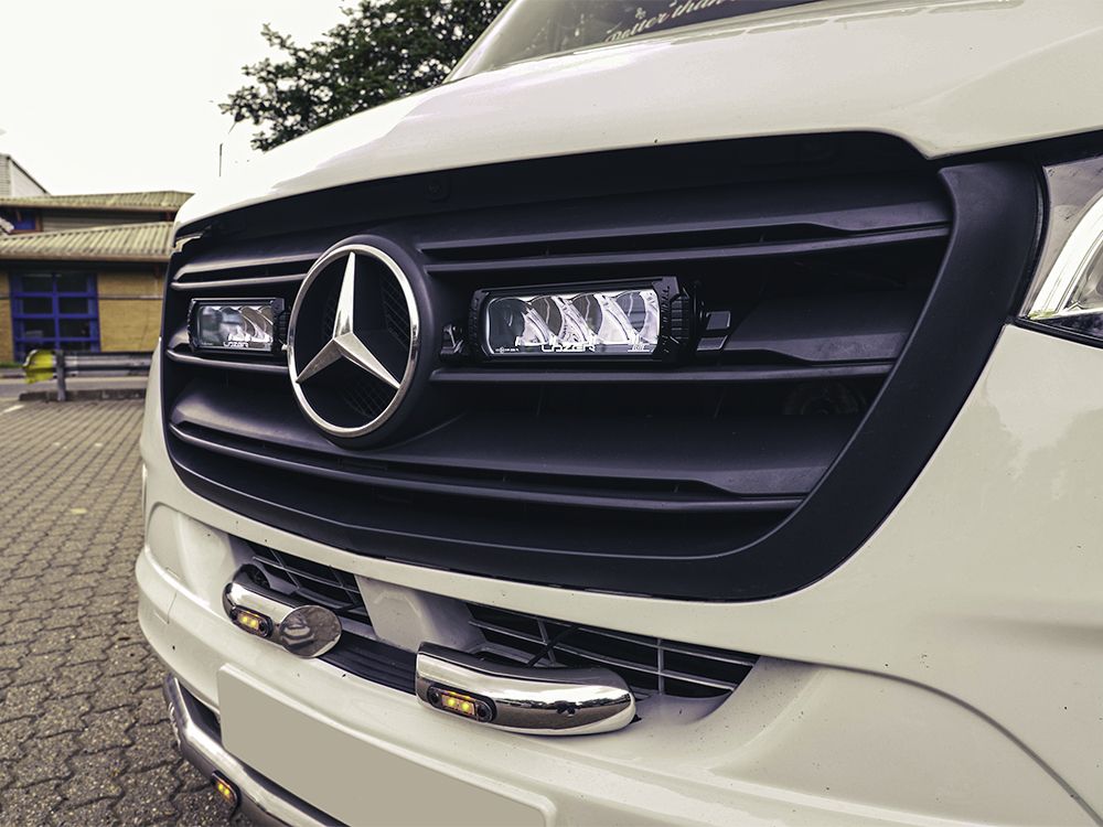Sada světel do masky Mercedes Sprinter (2018+) Triple-R 750