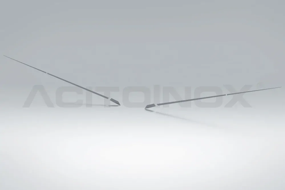 Tenké nerezové lišty na bok kabiny, Volvo FH4 a FH5