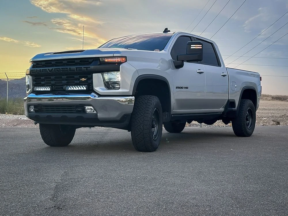Sada světel do masky Lazer pro Chevrolet Silverado 2500/3500LT, 2x Triple-R 1000