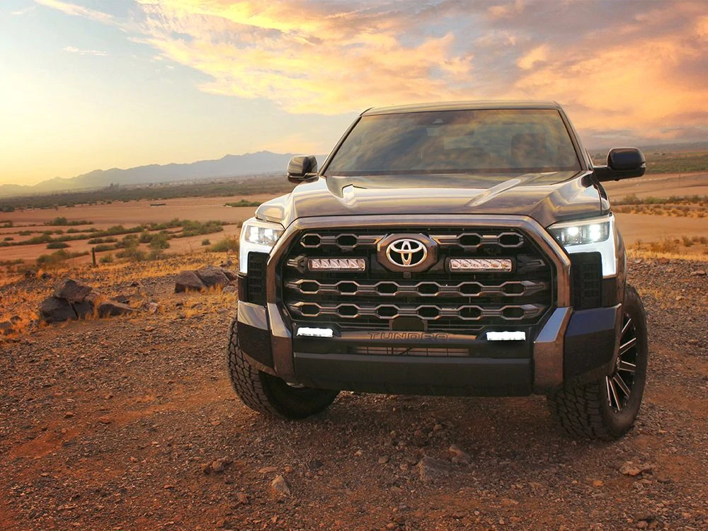 Sada světel do masky Lazer pro Toyota Tundra Platinum 2022+, Triple-R 850