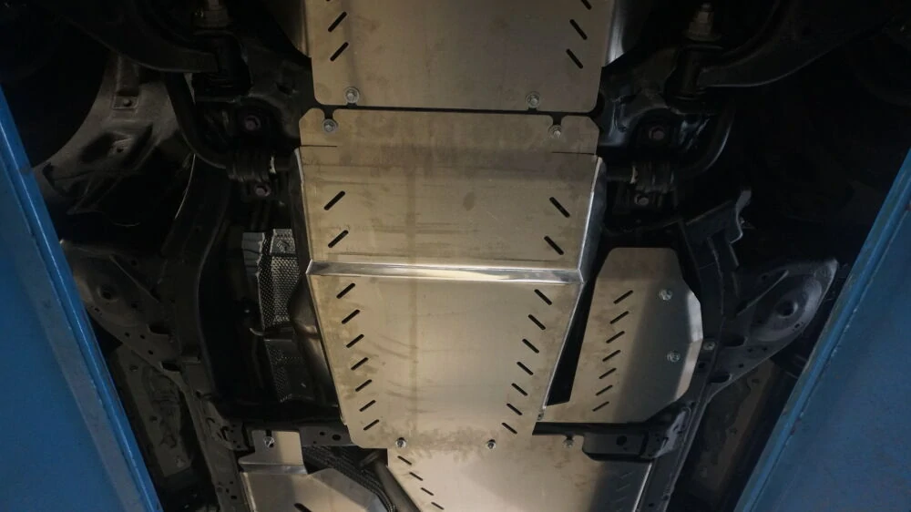 Kryt skříně převodovky - hlíník - Toyota Land Cruiser 250 (2024-)