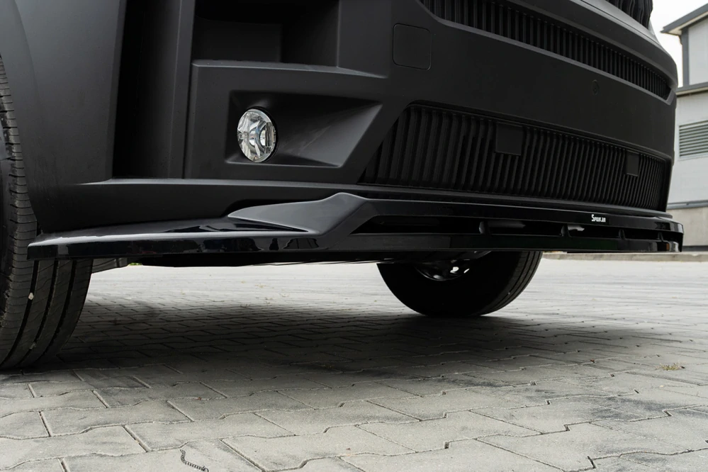 Přídavný spoiler Renault Master 2024+, černý