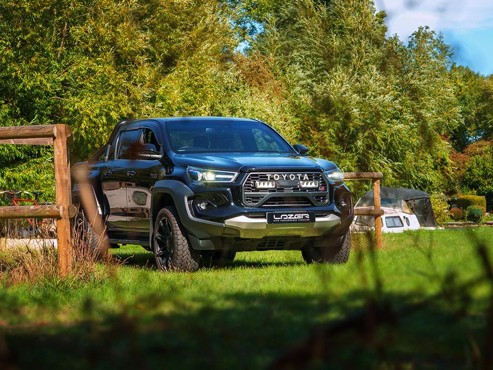 Sada světel do masky Lazer pro Toyota Gilux GR Sport (2024+), Triple-R 750