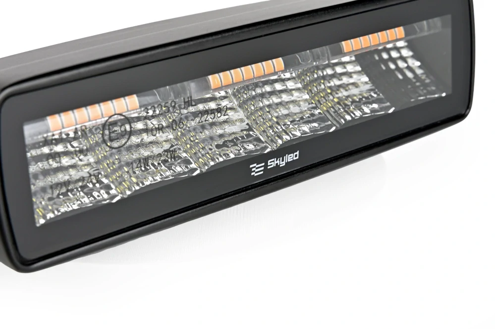 Pracovní světlo Skyled Dark Illusion Flash RF30F (rozptylné), poziční světlo, strobo, 10-30V, 30W, 2880lm, ECE R10, R23, R65