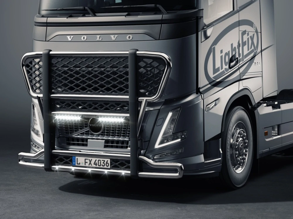 Přední ochranný rám LightFix FRONT-PROTECT "BIG NORDIC" pro VOLVO - FH AERO