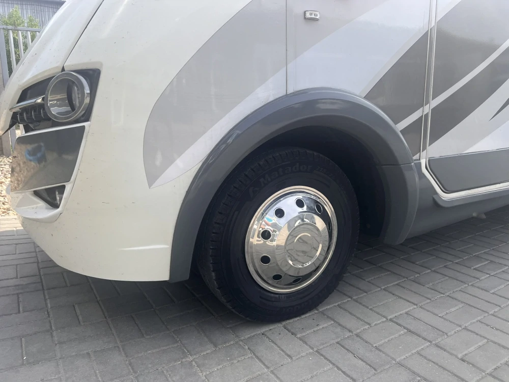 Přední nerezová poklice na disky 15" přední