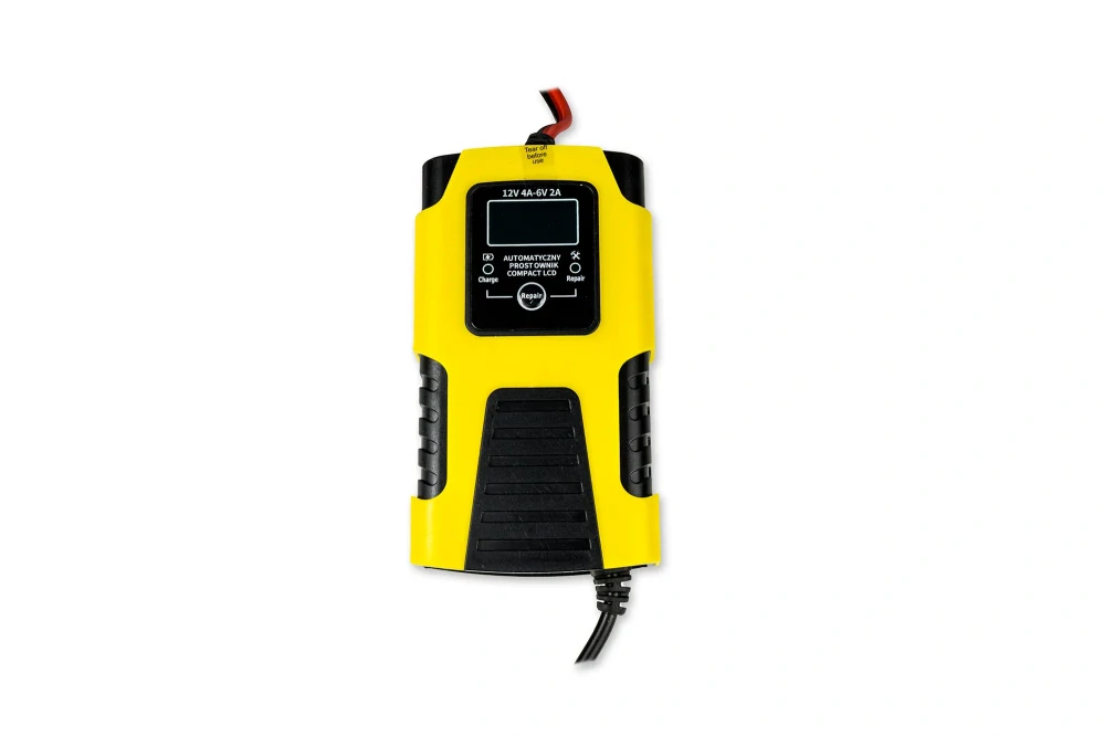 Automatická nabíječka autobaterií Volt Polska Compact 6/12 V, 2/4 A, LCD