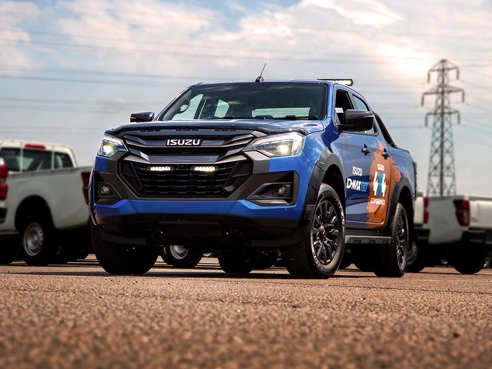 Sada světel do masky Lazer pro Isuzu D-Max (2026-), linear-6