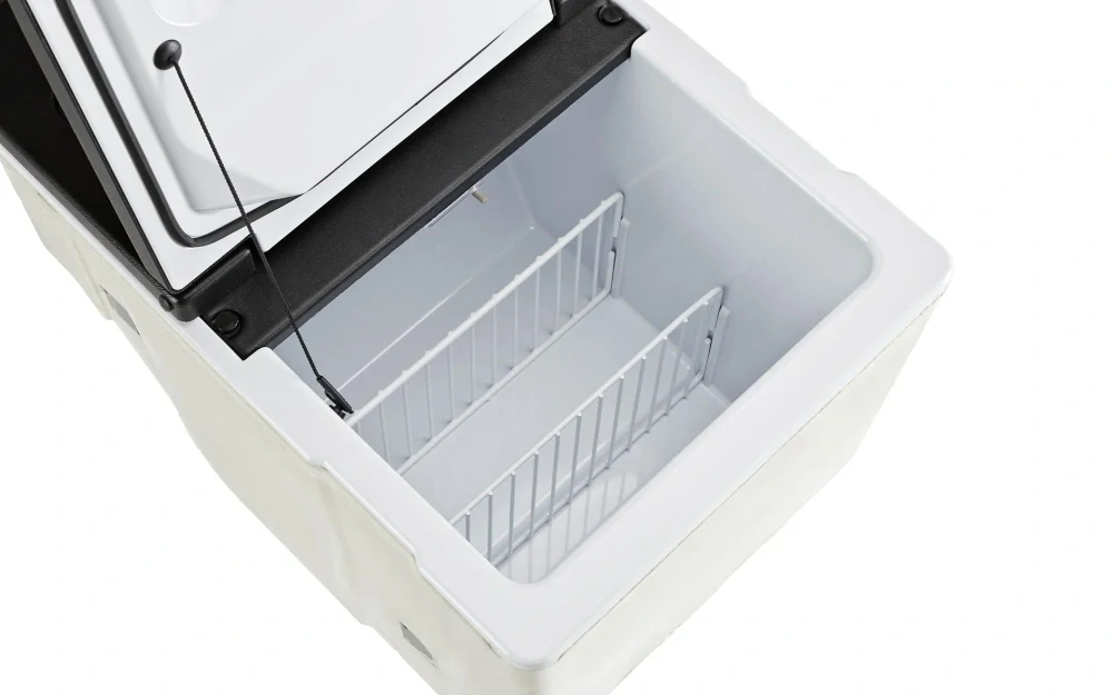 Lednice s mrazákem Indel B TB40 12/24V- 39l pro vozy MAN TGX od roku 2018