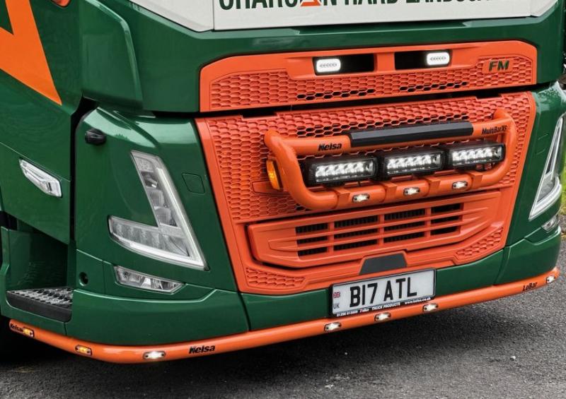 Nerezový rám po nárazník Kelsa LoBar pro Volvo FM 2014-