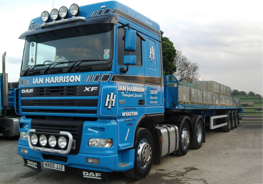 Střešní nerezový rám Kelsa HiBar DH06 pro  DAF XF106 Spacecab