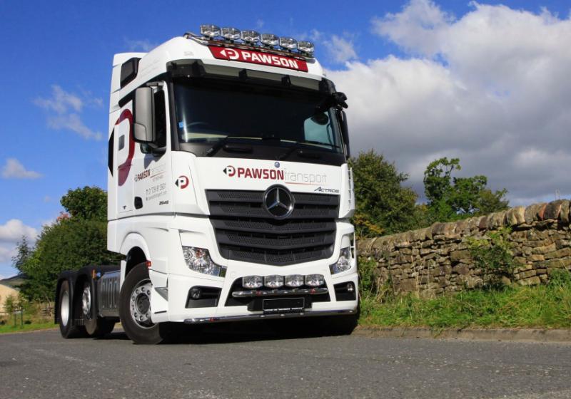 Nerezový rám pod nárazník Kelsa LoBar pro  Mercedes Actros 2012-on Streamspace 2.5m