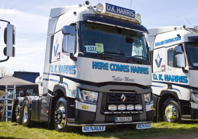 Přední nerezový rám Kelsa MiniBar pro  Renault T Range Long Haul Sleeper