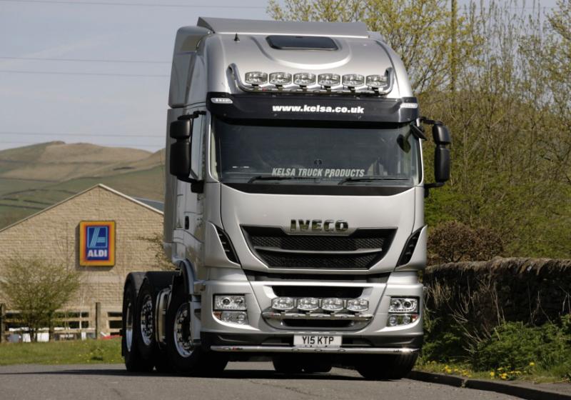 Střešní nerezový rám Kelsa HiBar pro  Iveco Stralis Cube s HIWAY Active Space/Time