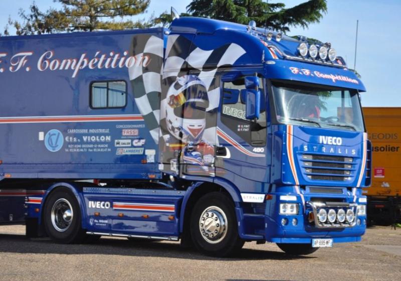 Boční nerezové rámy Kelsa SideBars pro  Iveco Stralis Cube s HIWAY Active Space/Time