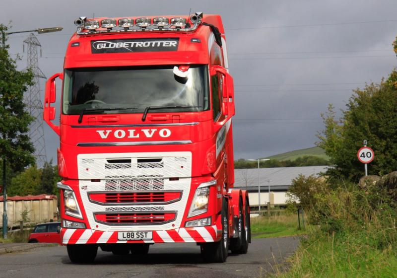 Střešní nerezový rám Kelsa HiBar široky pro Volvo FH 2013-2020 Globetrotter, Globetrotter XL