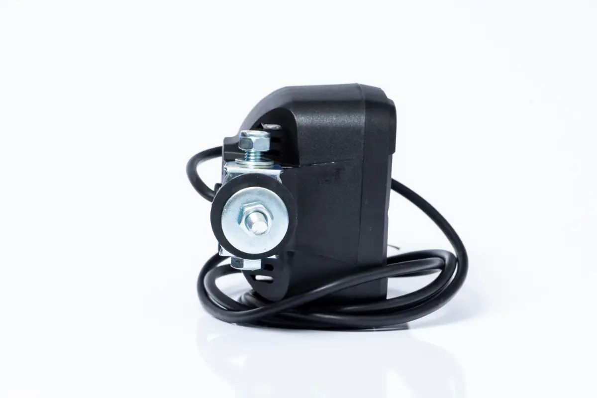LED pracovní světlo Fristom, 100mm, 12-24V, 1800 lm, 9 LED, černé