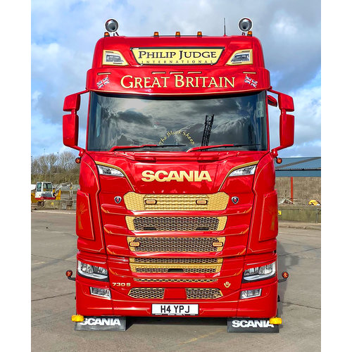 Sluneční clona Scania NTG- 38 cm Prohnutá