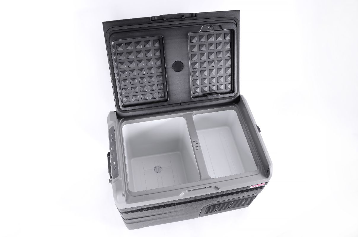 Přenosná kompresorová autochladnička Luna Cool V35R, 35 l, 12/24/230V Černá