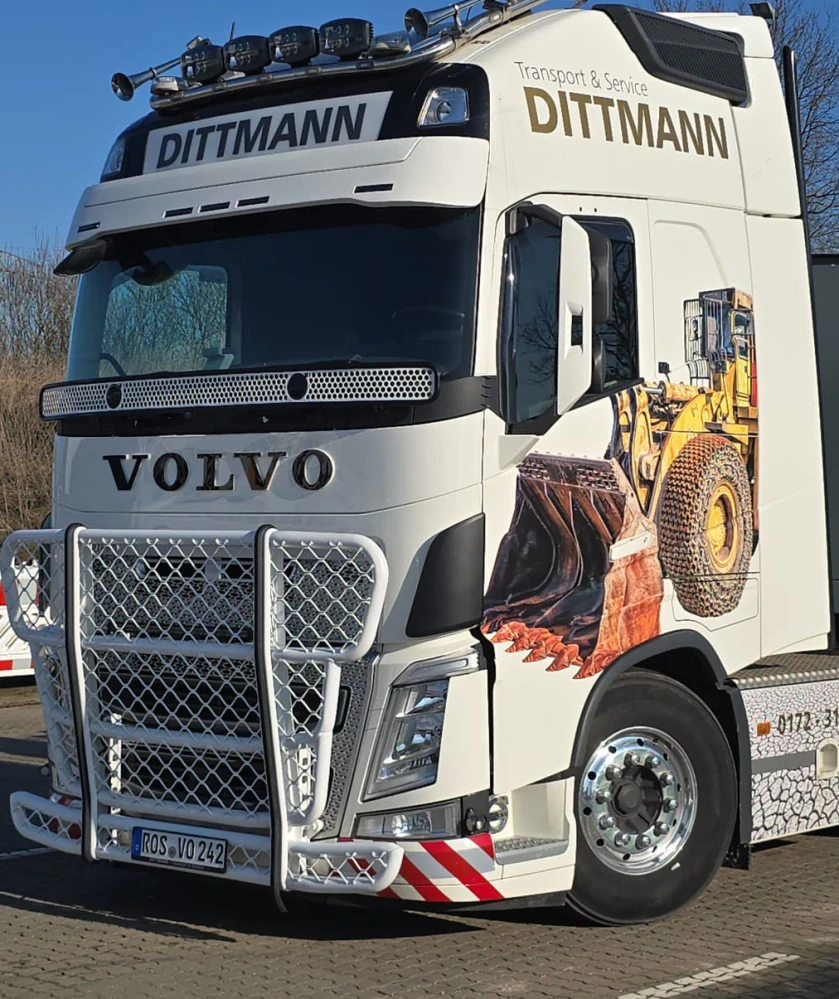 Sluneční clona Volvo 5 výřezů, FH/FM 4/5 a FMX 31,5 cm